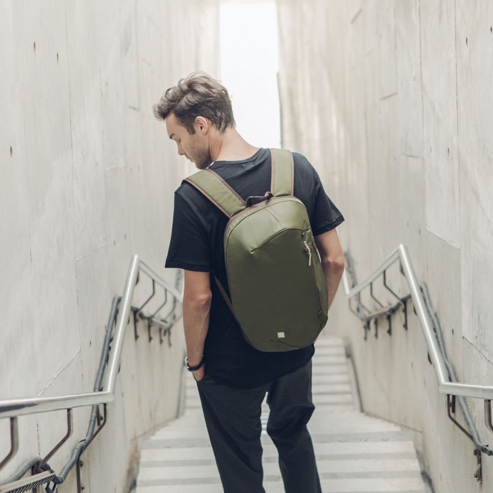 Moshi top hexa backpack